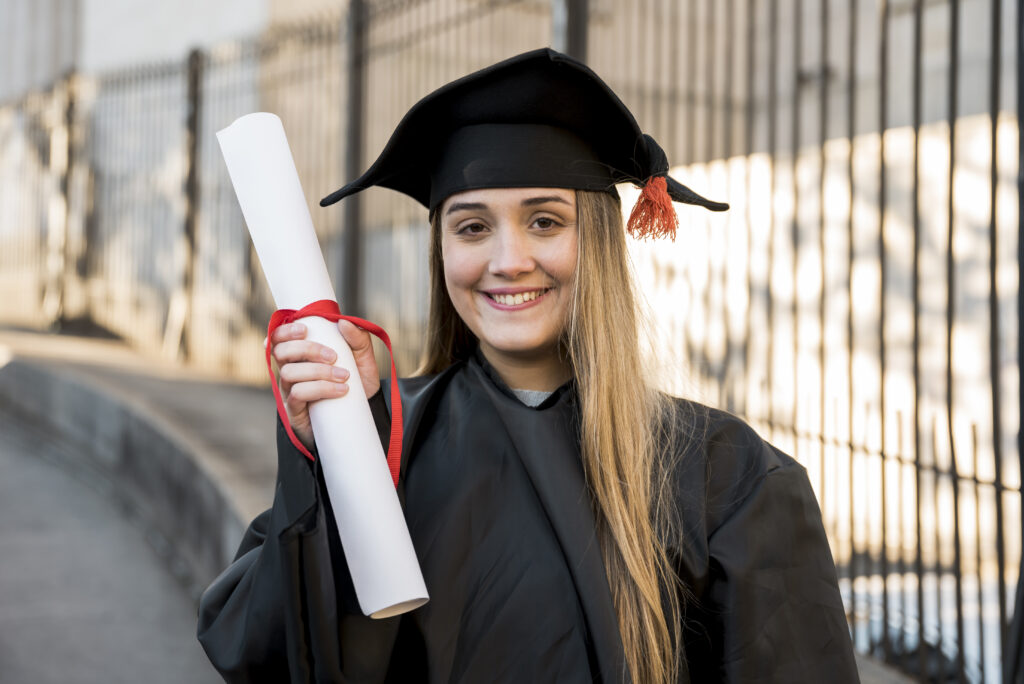 Como Conquistar Seu Diploma Universitário de Forma Rápida e Legal
